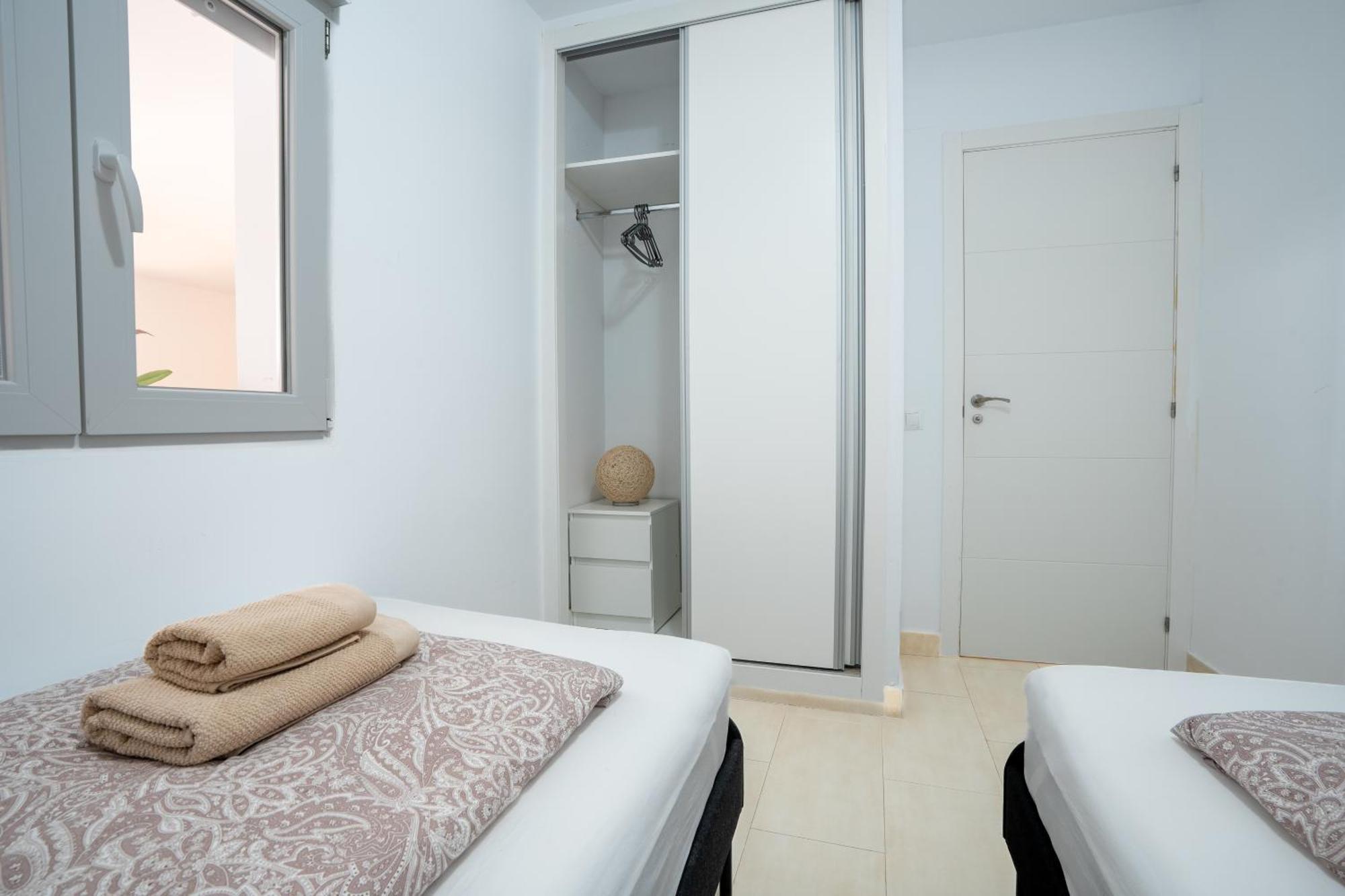 Vistas Al Mar En Fuengirola Parkig Gratuito Apartamento Exterior foto