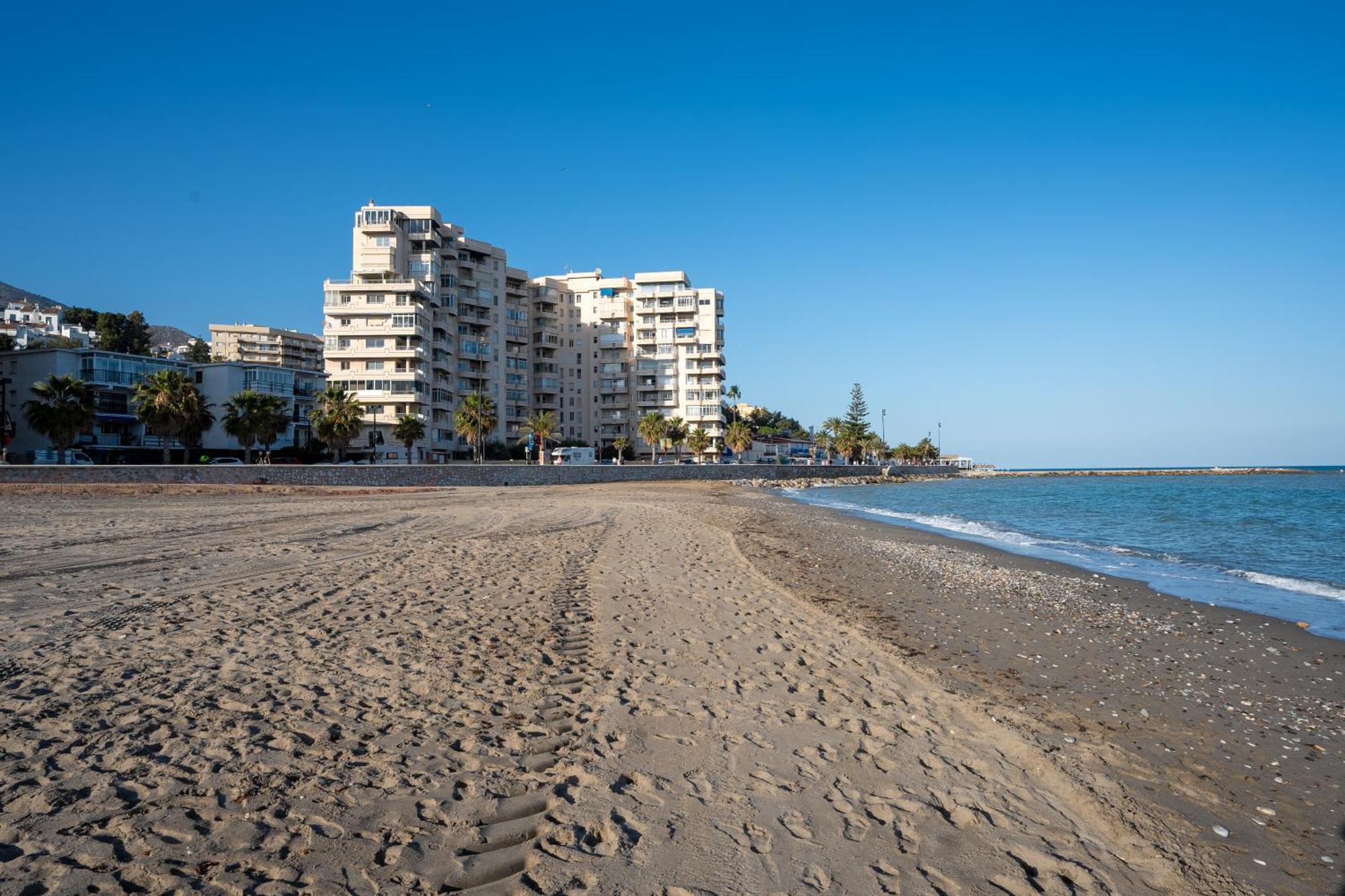 Vistas Al Mar En Fuengirola Parkig Gratuito Apartamento Exterior foto